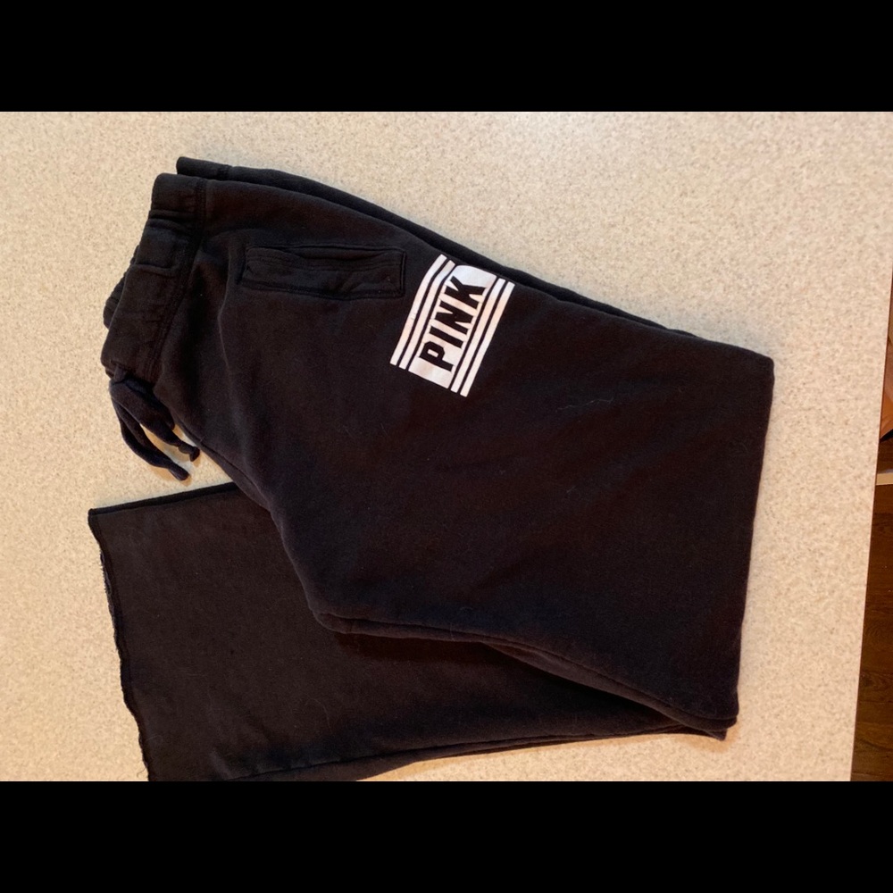 VS PINK SWEATPANTS